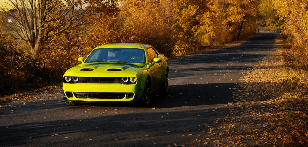 15 min. jako řidič v Dodge Challenger 5.7 HEMI V8