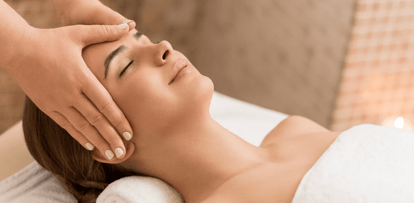 Relaxační masáž s prvky Breussových a čínských masáží 