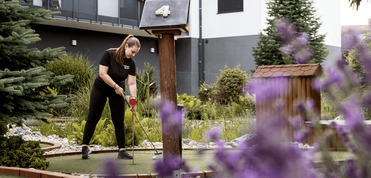 Vstup pro 2 dospělé osoby na Adventure golf