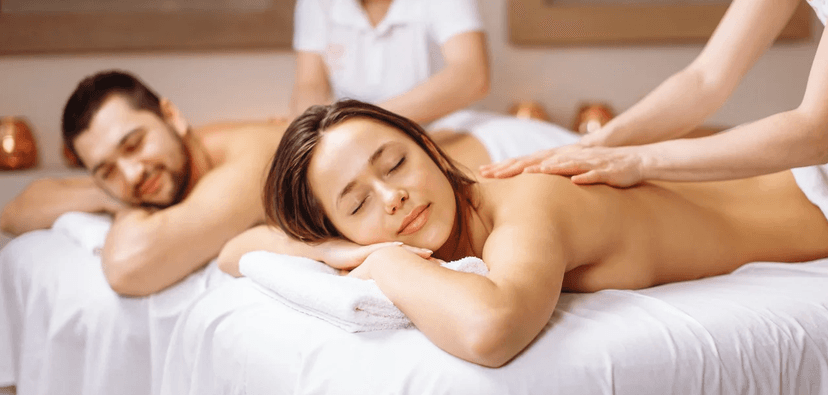 Párová relaxační masáž celého těla včetně zábalu s lávovými kameny