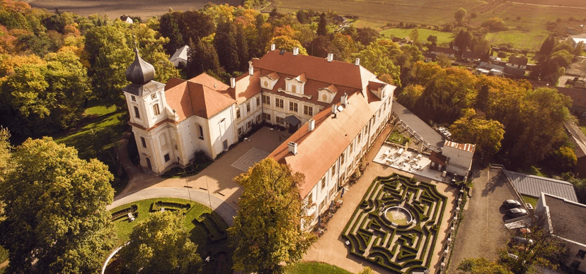 Čokoládová prohlídka zámku Loučeň a vstup do labyrintária pro děti i dospělé 