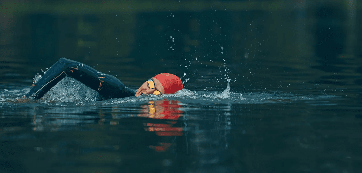 Celodenní skupinový workshop plavání ve volné vodě v Labe Aréně Račice 