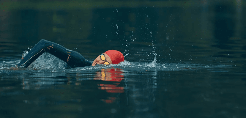 Celodenní skupinový workshop plavání ve volné vodě v Labe Aréně Račice 