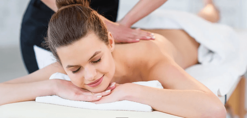 Relaxační či sportovní masáž a wellness pro 2 osoby 