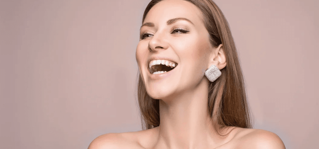 Kosmetický beauty balíček vč. barvení řas a obočí: 90 minut péče 