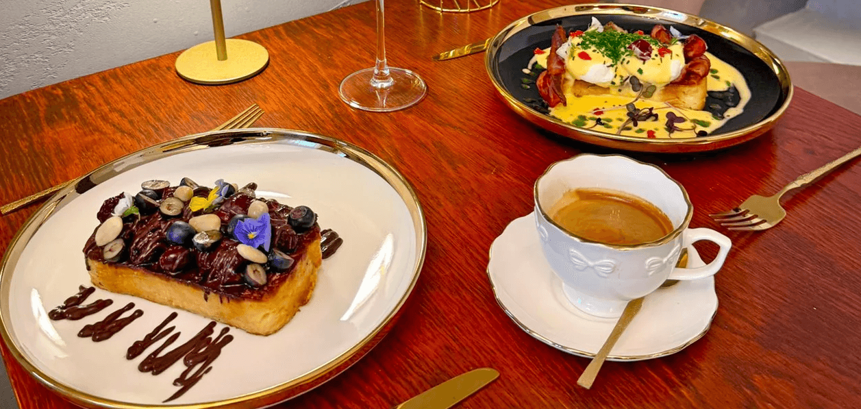 Brunch v centru Brna: káva či limonáda, snídaně s dezertem i VIP varianta s proseccem 