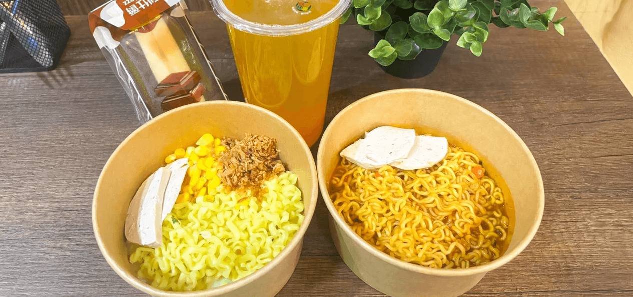 Ramen a bubble tea dle vlastního výběru i dezert