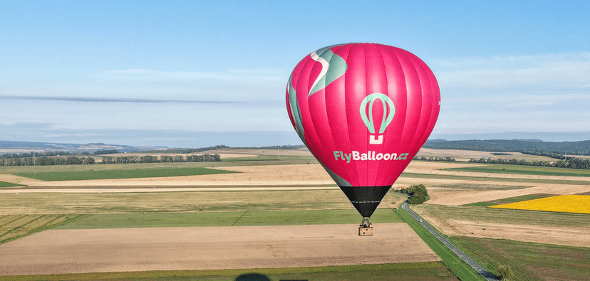 Pohlédněte na svět z výšky: let malým či velkým balónem