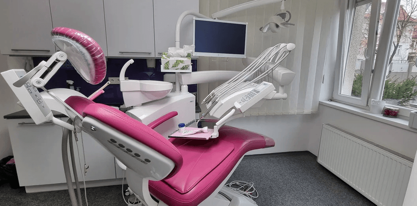 Komplexní dentální hygiena vč. Air-Flow