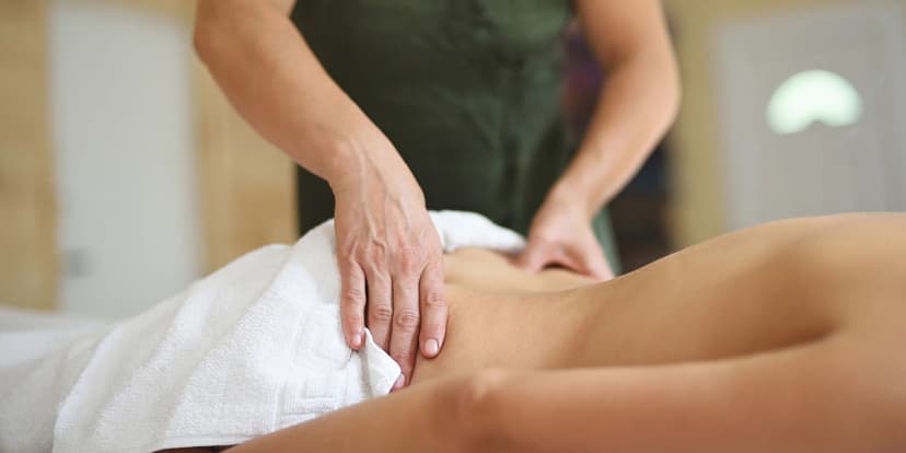 Relaxační i klasické masáže zad, dolních končetin i celého těla v Řípci