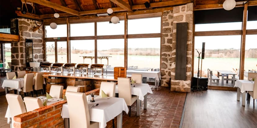Voucher do restaurace v penzionu Pohoda Nárameč: 300–2000 Kč