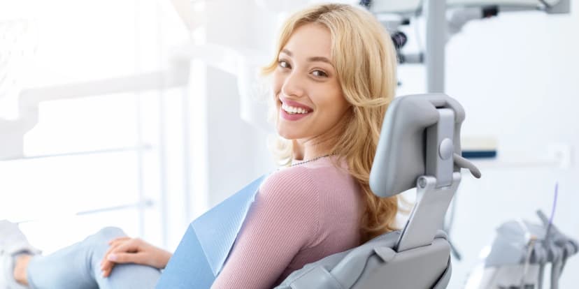 Zářivé a zdravé zuby: dentální hygiena včetně airflow pro dospělé i děti