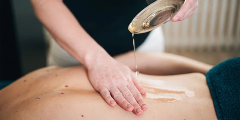 Relaxační a zeštíhlující procedury: indická masáž hlavy, maderoterapie nebo masáže