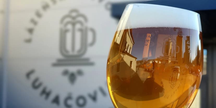 Na den sládkem v pivovaru Luhačovice až pro 4 osoby: vaření piva, technologie, oběd i dárky