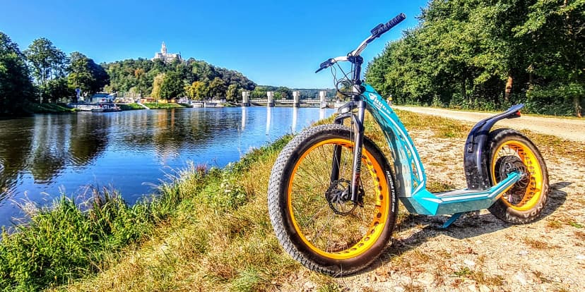 Půjčení nejvýkonnější elektrokoloběžky na trhu: 1 nebo 2 hodiny, celý den či rovnou víkend