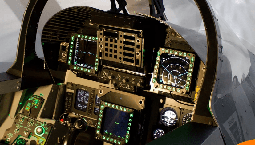 Letecký simulátor stíhačky F/A-18 Hornet