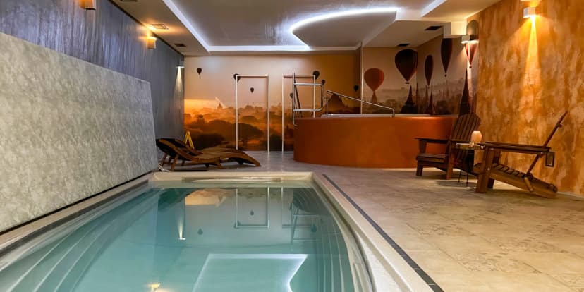 Romantika i doplnění energie: privátní sauna a vířivka pro dva i celou rodinu