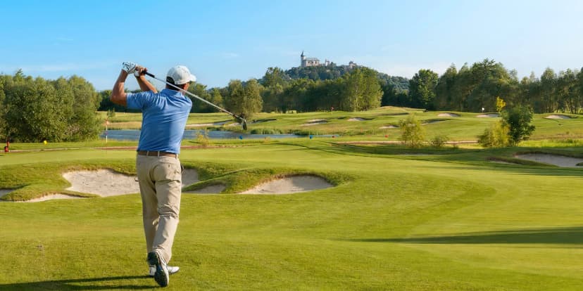 Skupinový kurz Začni s golfem či Golfistou na den: pro 1 až 4 osoby, 2–3 hodiny