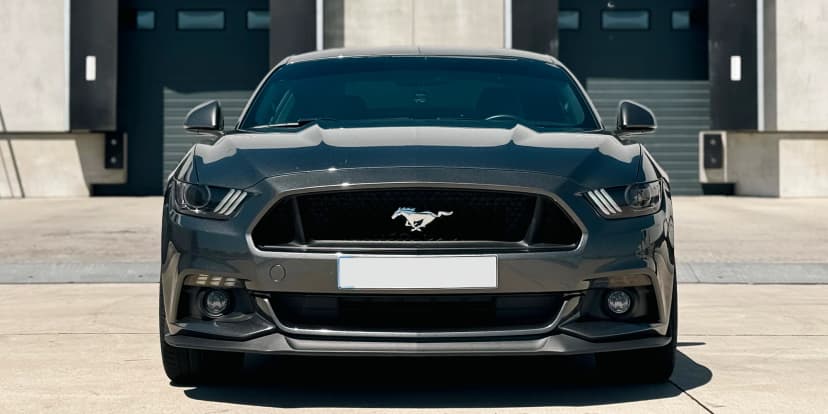 Jízda v ďábelském Fordu Mustang GT 5.0 V8: zapůjčení na 3–72 hod.