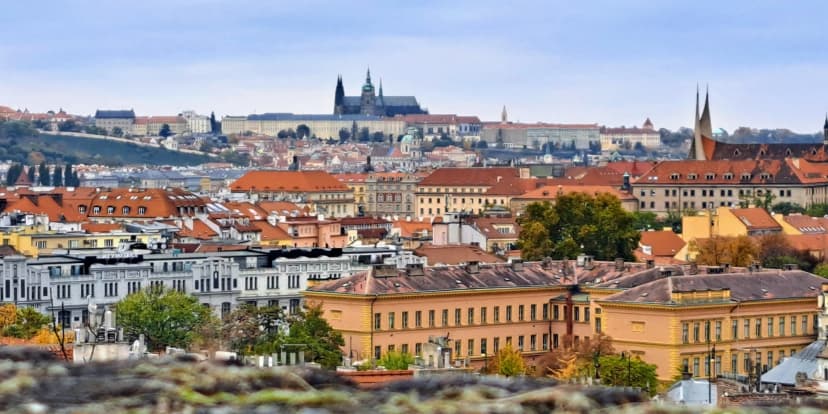 Pražským hradem jinak: Procházka s průvodcem, 11. 8. 2026 17:30