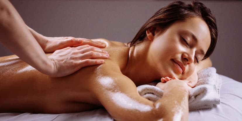 Relax i úleva od bolesti: relaxační či hloubková masáž v délce 60–120 min. i permanentky