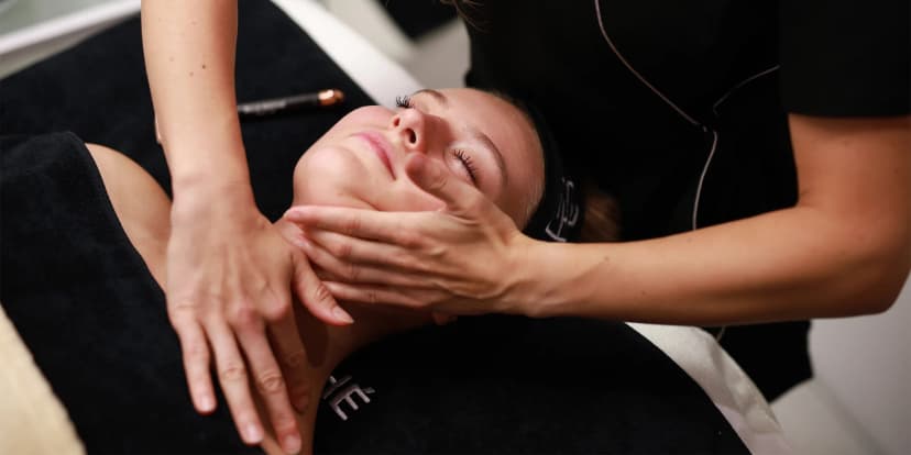 Relax pro pleť i mysl: kosmetické ošetření hydratační či s plasmou