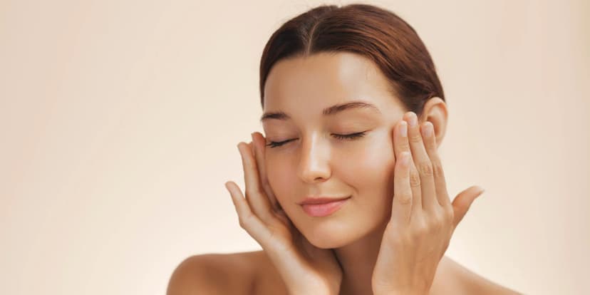 Intenzivní péče o pleť: ošetření proti akné, chemický peeling, hydrodermabraze i péče pro muže