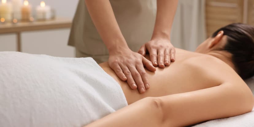 30-120min. masáž dle výběru: lymfatická, relaxační, baňkování i Breussova