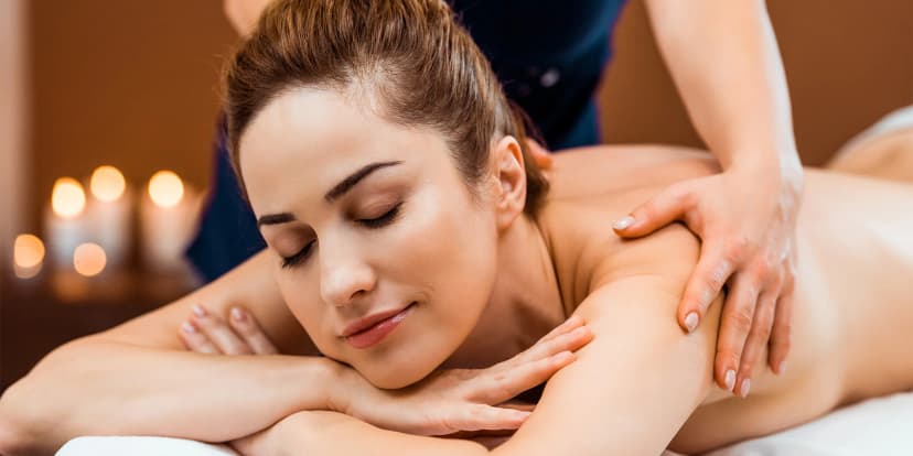 Masáž dle výběru: sportovní, relaxační, lymfatická i medová, 30–60 min.