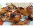 Mega porce kuřecích křidýlek a hranolek | Slever