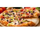 Pochutnejte si na dvou pizzách v centru Brna | Slevomat