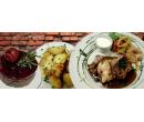 Zaječí paštika ve višňovém žervé a variace 3 steak | Slevici