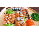 39 kousků sushi | Slevomat