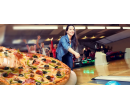 Hodina bowlingu až pro 6 osob a italská pizza | Slevomat