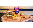 Burger podle výběru, hranolky a nápoj | Slevomat