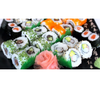 Sety plné lahodných japonských sushi specialit | Slevomat