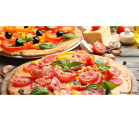 Dvě ručně tahané pizzy plné ingrediencí | Slevomat