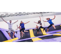 Skákání na trampolínách v zábavním JumpParku | Slevomat
