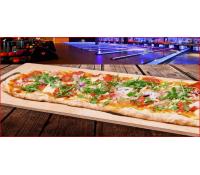 Největší pizza v Olomouci a bowling | Slevomat