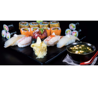 Japonská polévka a sushi set | Slevomat