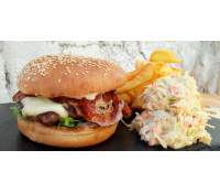 2× burger + příloha + hranolky | Slevomat