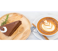 Káva dle výběru, domácí dort a džus | Slevomat