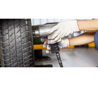 Přehození či přezutí pneumatik i full service | Slevomat